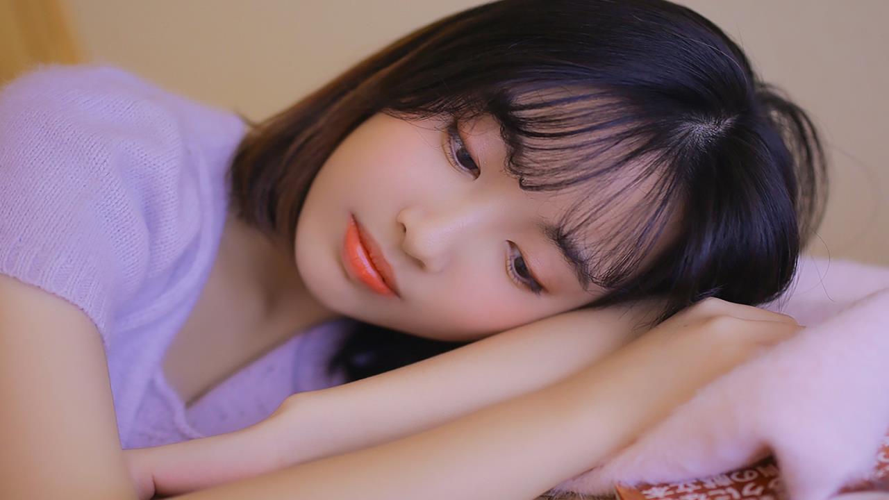 男人捅女人肌肤肌短视屏app: 如何在情感深度中寻找真实自我