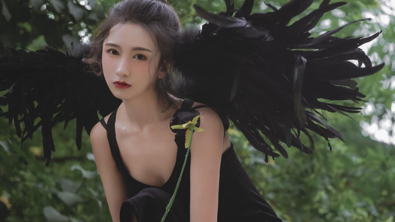 战火中的抉择，这是我的战争，直接下载开启生存之旅！
