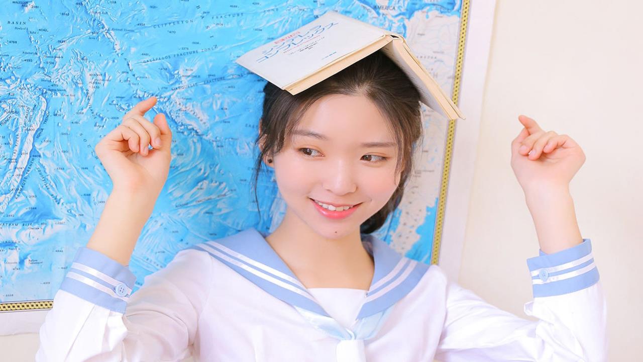家属母和女儿们的轿音星宸: 传承与温暖的旋律